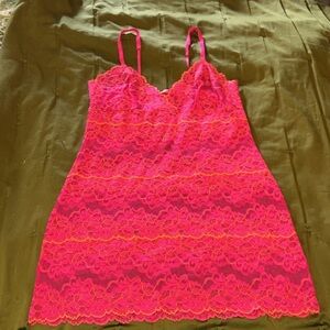 Josie -🔥NWOT🔥- red and orange lace chemise